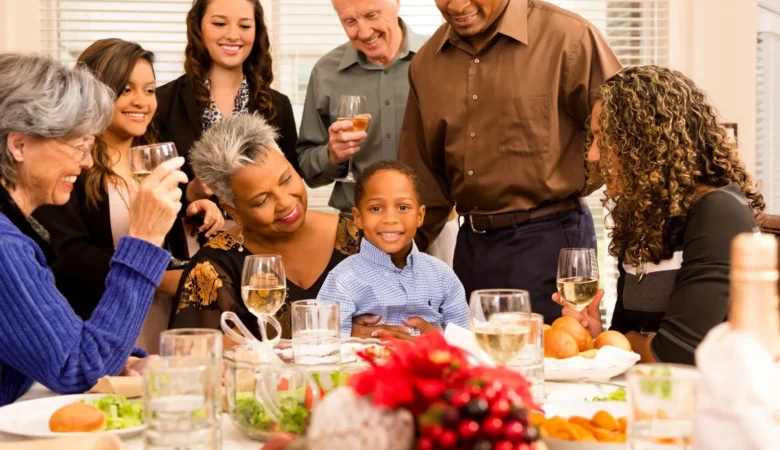 3 Tips For Discussing Finances With Your Family Over The Holidays